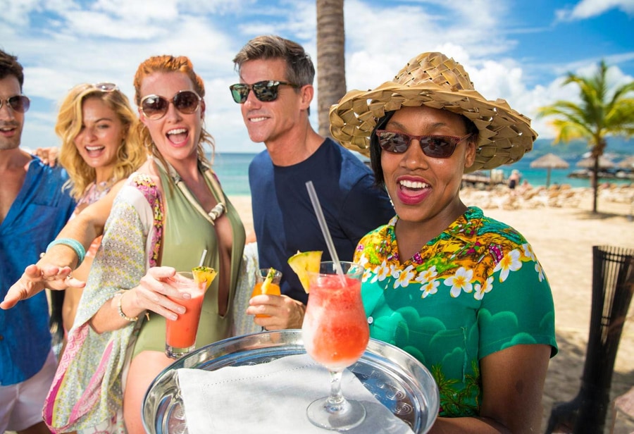 grenadian-citizens-need-a-visa-for-vietnam